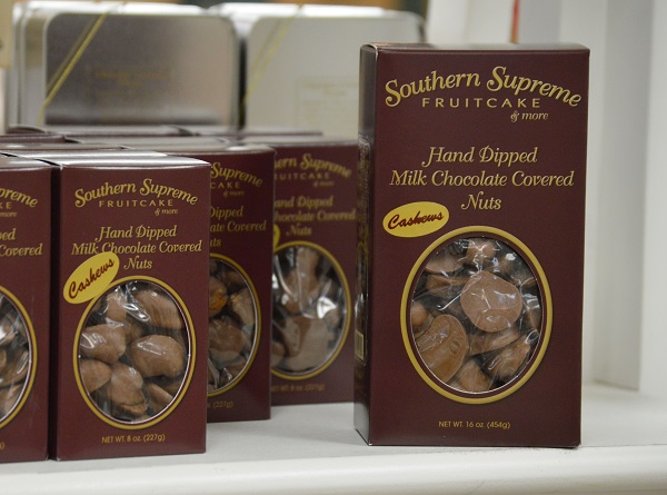 1 lb. box Milk Chocolate Cashews